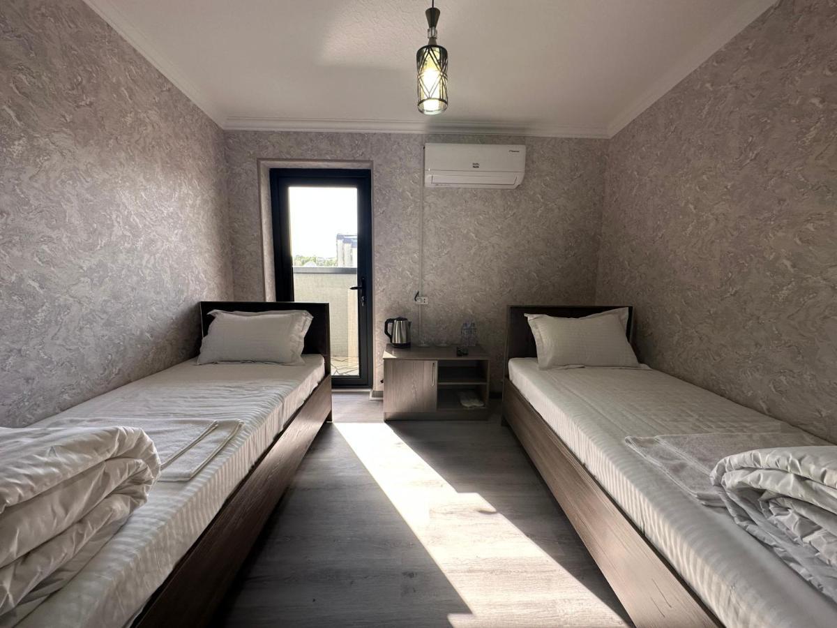 Byond Hotel & Hostel Tashkent Exterior foto